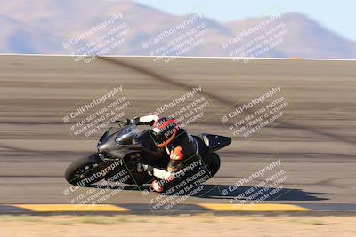media/Oct-06-2024-Race Pace (Sun) [[d7d39ec7ad]]/5-Bowl Pans (830am)/